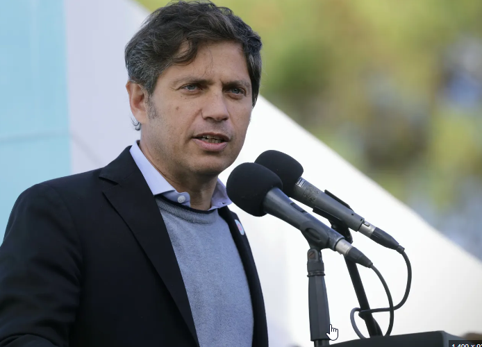 Kicillof apuntó contra el Gobierno por la disolución del ente que controlaba la Vía Navegable Troncal