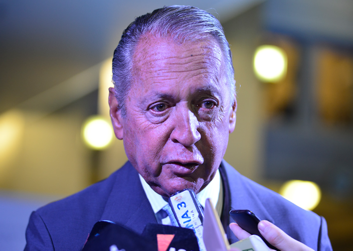 UIA proyecta una desaceleración de la caída para julio