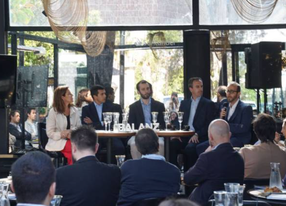 Balanz organizó un panel de expertos en el que abordó temas de coyuntura del país de cara a las elecciones 