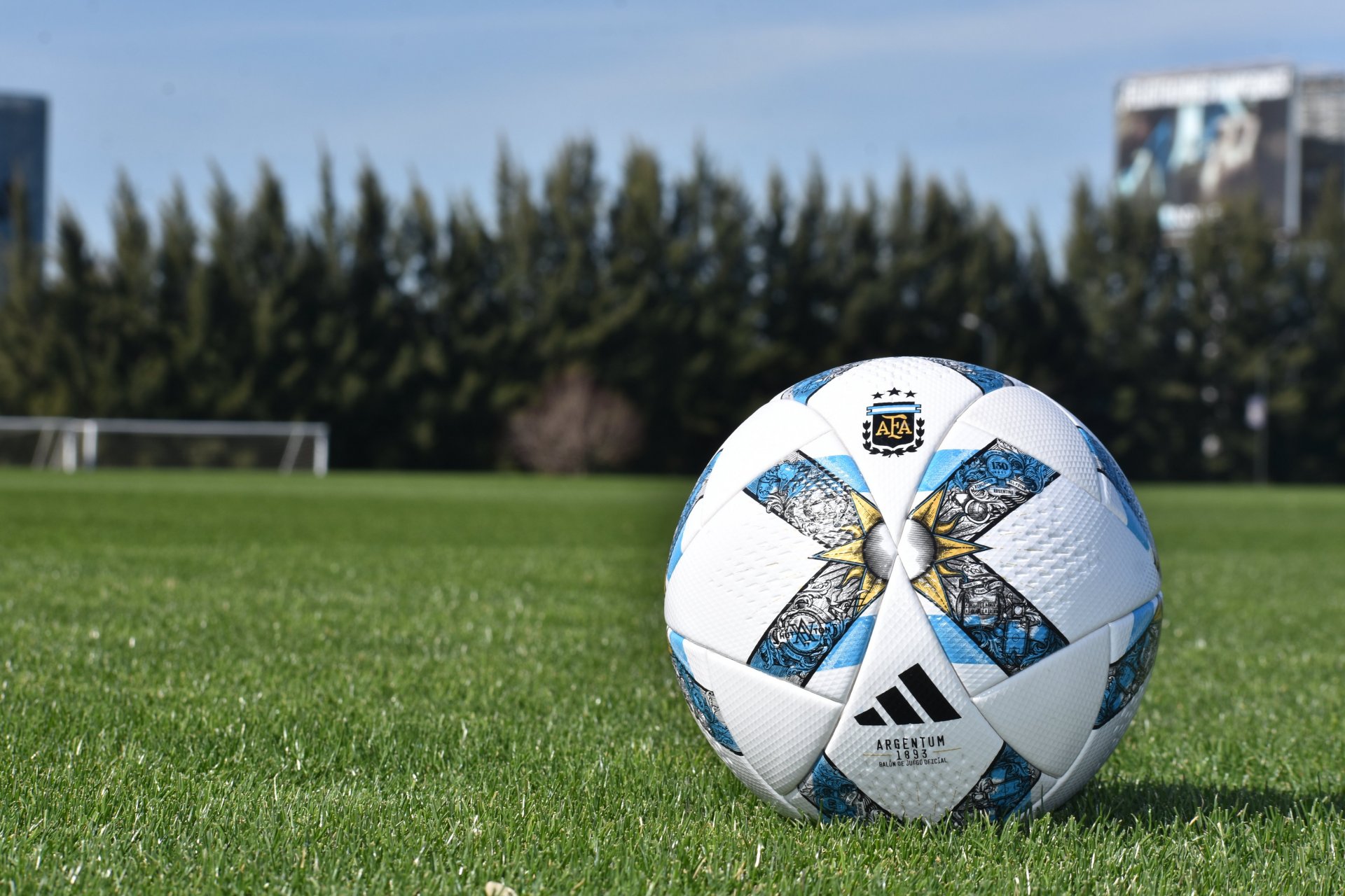 Win Investments y AFA se asocian para financiar a todos los clubes del fútbol argentino