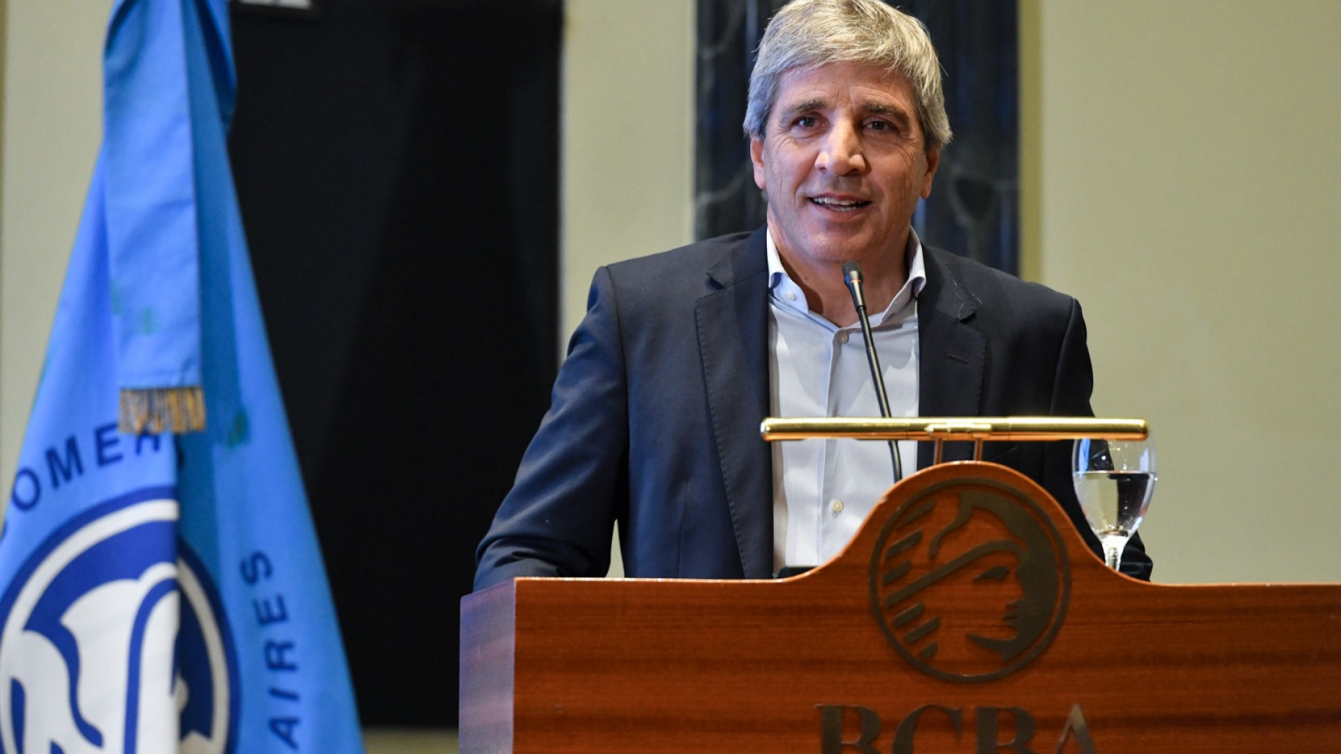 Caputo anunció un acuerdo que el FMI aclaró que debe considerar