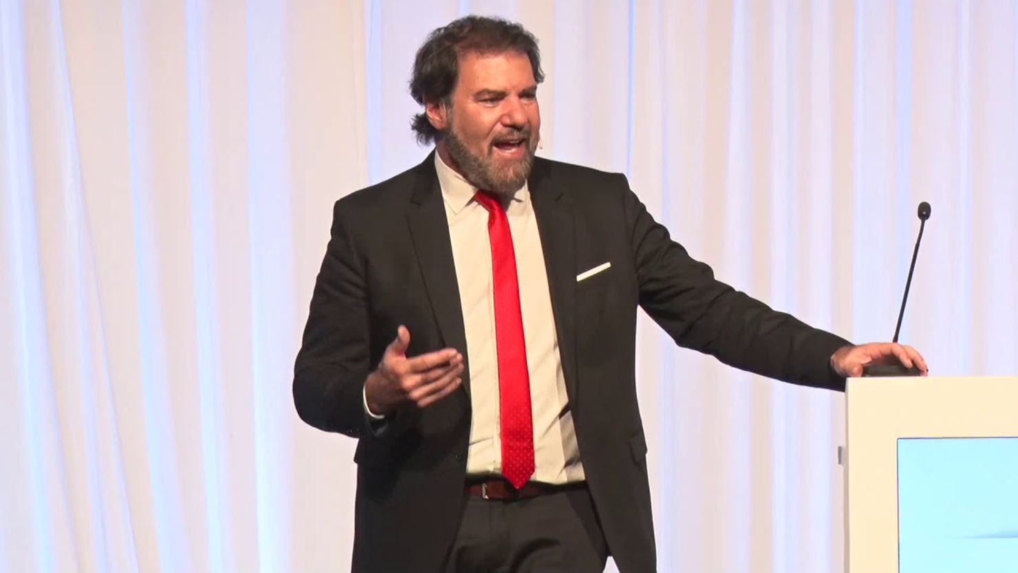 Claudio Zuchovicki es el nuevo presidente de BYMA