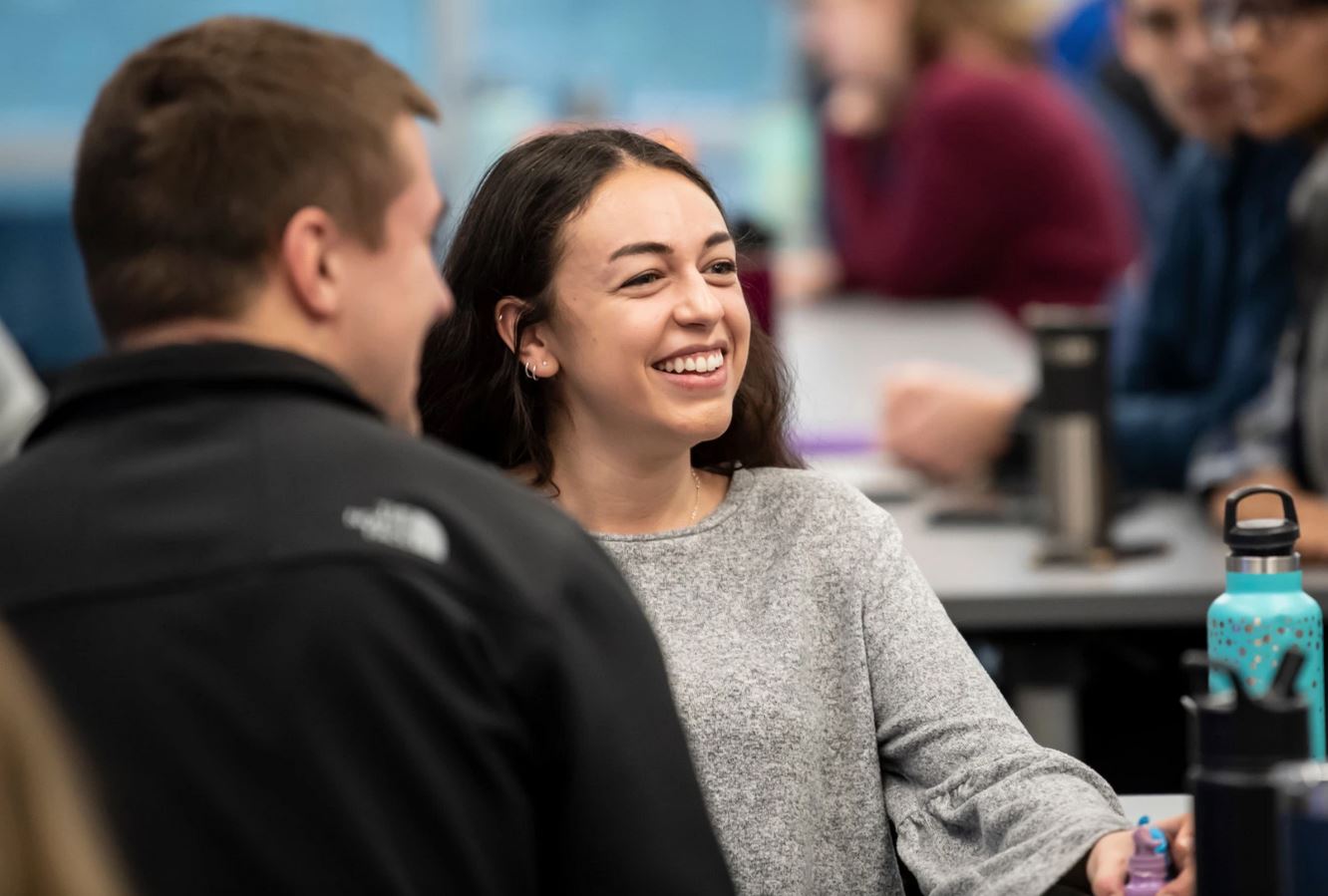 AFS Argentina lanza becas para docentes y estudiantes