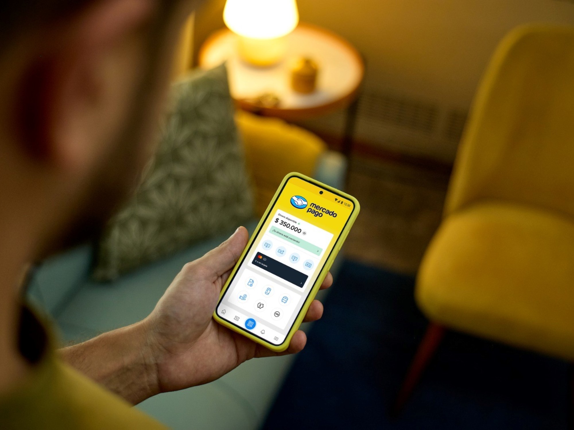 Ya se puede comprar dólar oficial e invertir a través de Mercado Pago