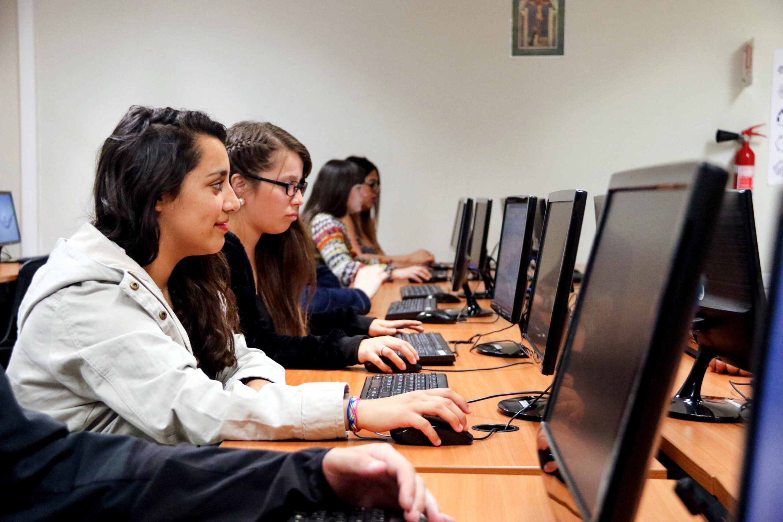 Level Up: capacitación gratuita en IT para mujeres