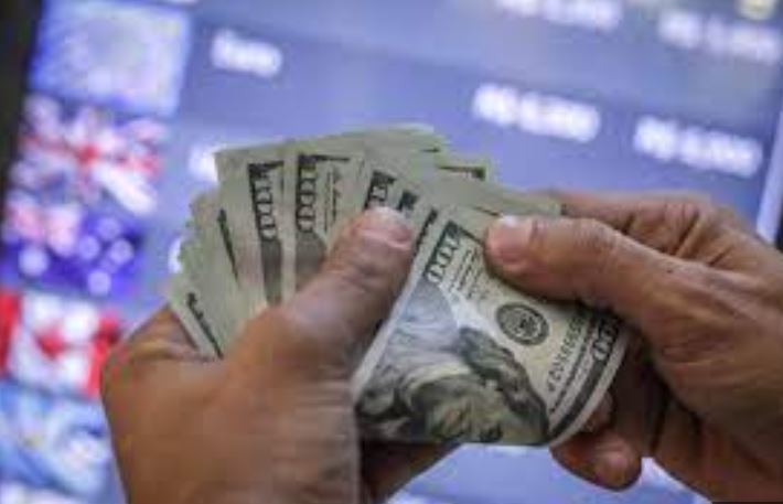 El rollover no llegó ni a la mitad de lo que necesitaba Finanzas