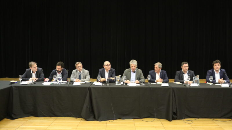 Políticas productivas se analizaron en la Bolsa rosarina