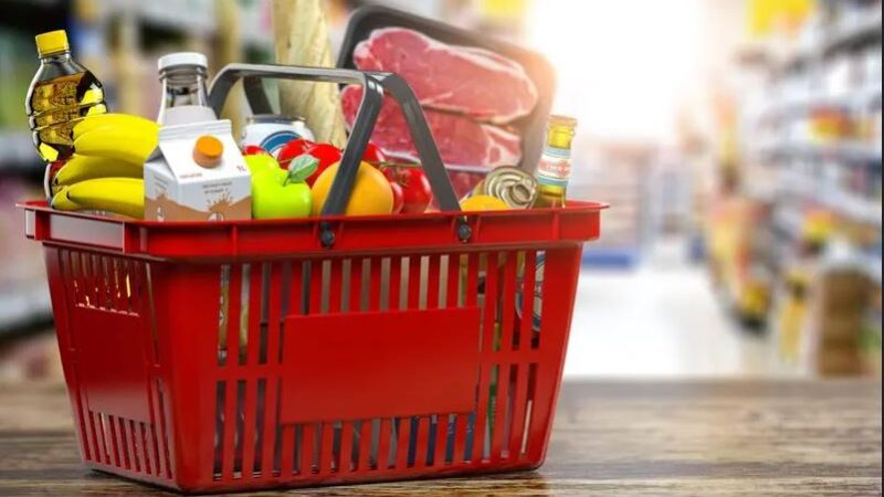 Una familia requirió en enero $ 1,36 millones para no ser pobre